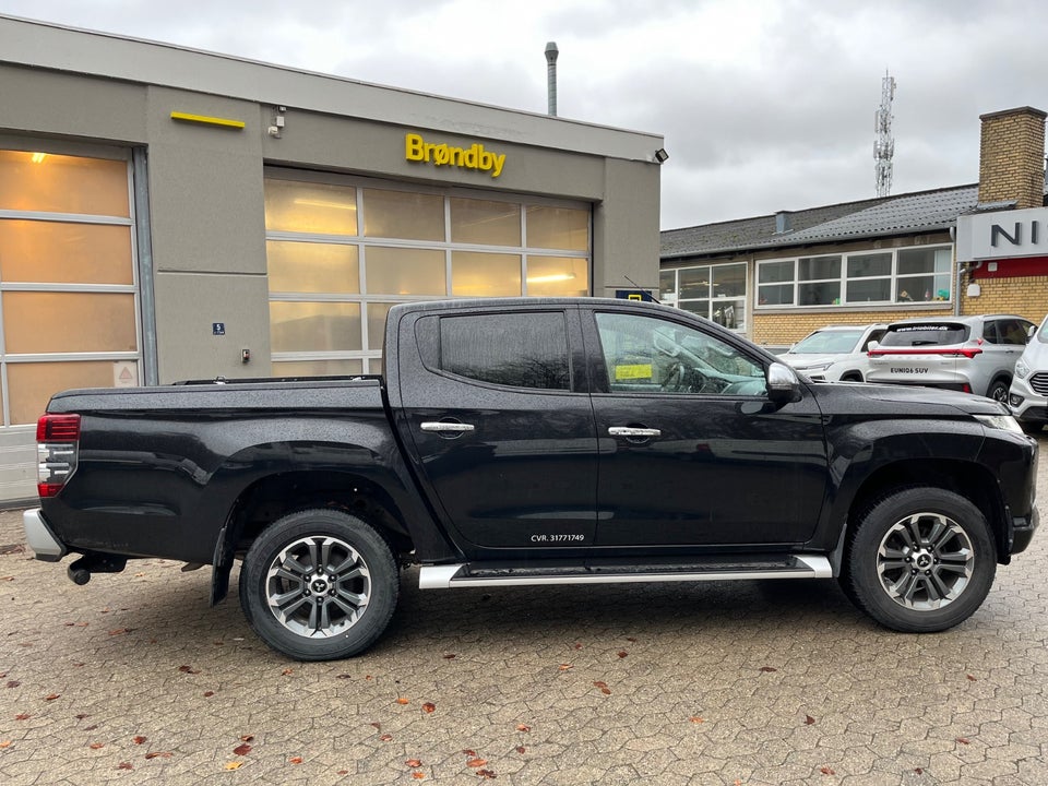 Mitsubishi L200 2,2 DI-D Instyle Db.Kab aut. 4d