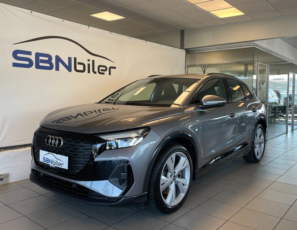Audi Q4 e-tron 50 S-line quattro 5d