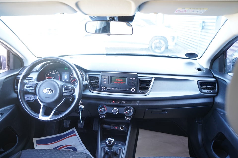 Kia Rio 1,2 CVVT Concept 5d