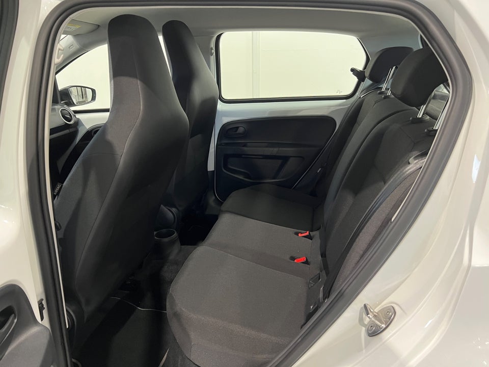 VW e-Up! Move Up! 5d