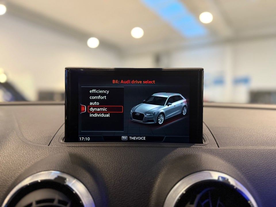 Audi A3 35 TFSi Sport Sportback S-tr. 5d