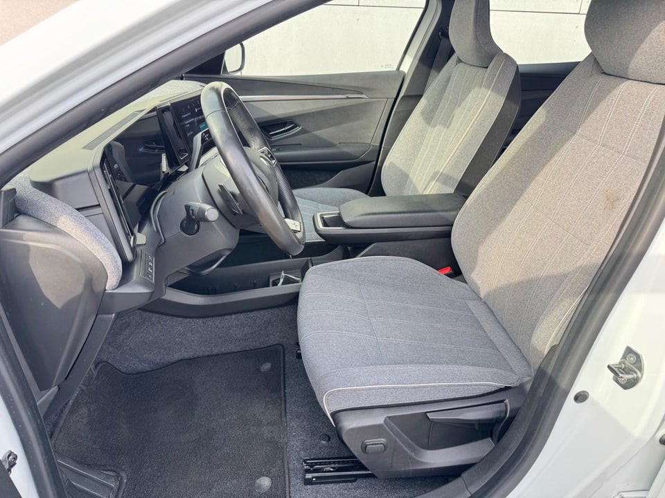 Renault Megane E-Tech 60 Equilibre 5d