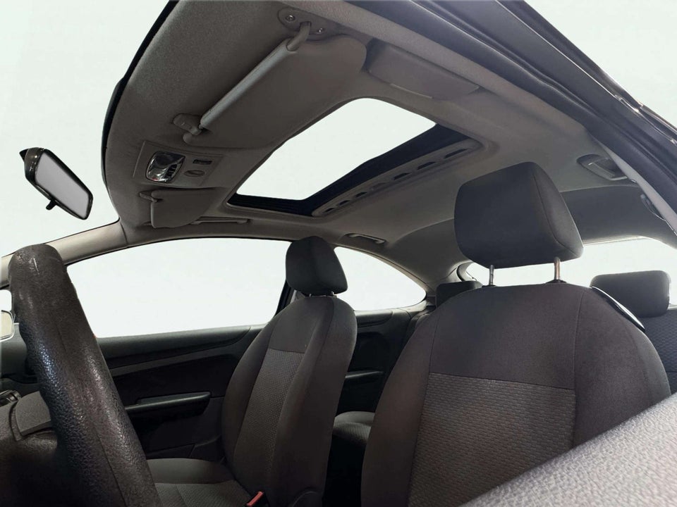 Ford Focus 1,6 Ti-VCT Ghia 4d
