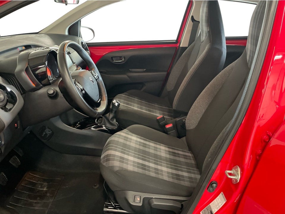 Peugeot 108 1,0 e-VTi 72 Allure+ 5d