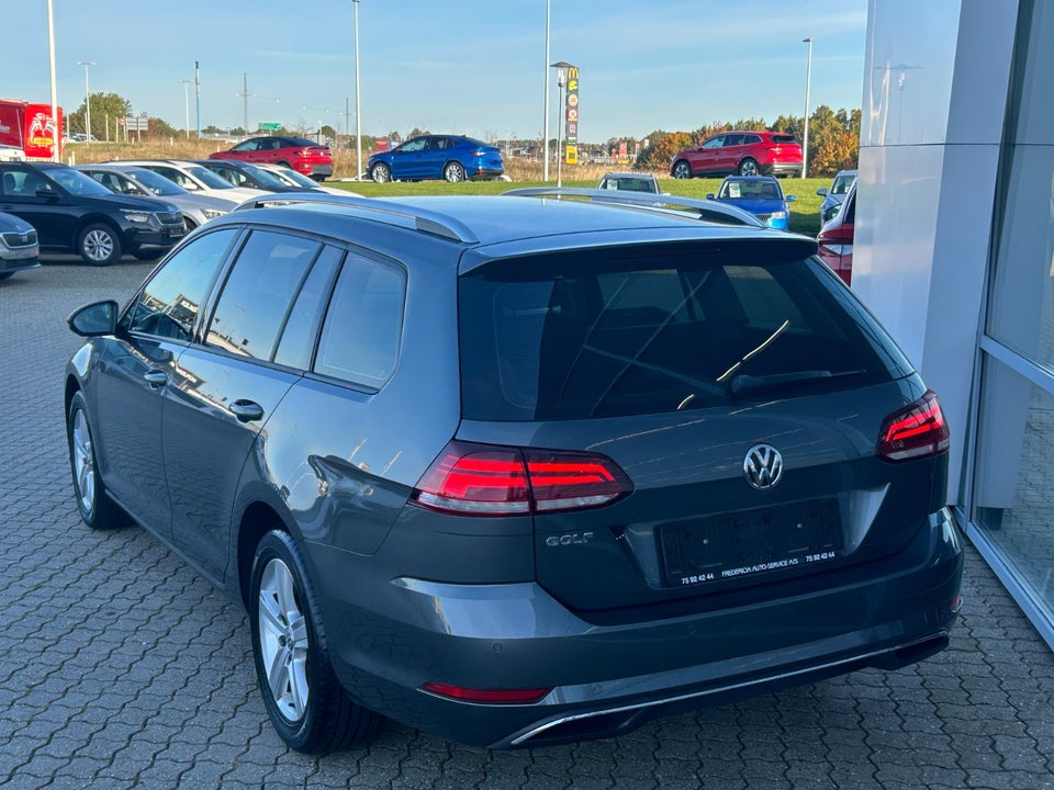 VW Golf VII 1,6 TDi 115 Comfortline Variant DSG 5d