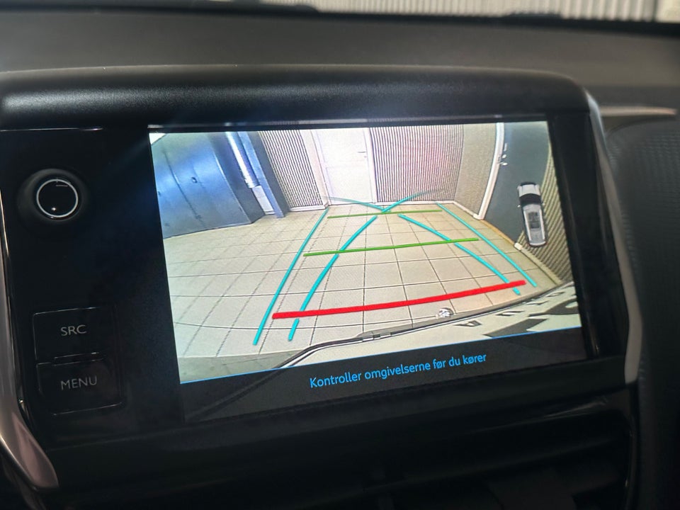 Peugeot 2008 1,2 e-THP 110 Allure Sky EAT6 5d
