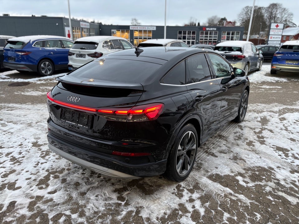 Audi Q4 e-tron 45 Advanced Sportback 5d
