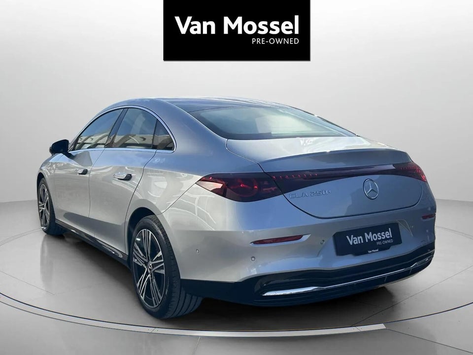Mercedes CLA250+ electric Progressive Advance Plus 4d