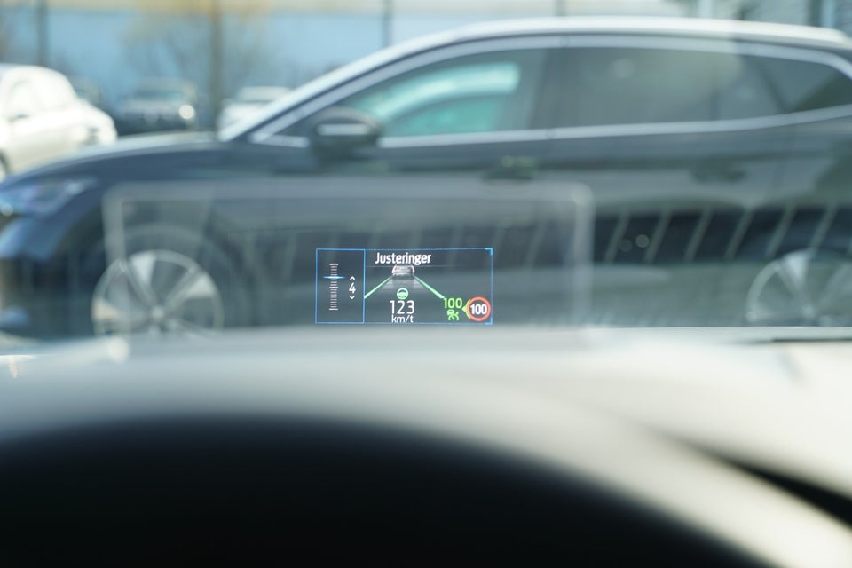 Ford Kuga 2,5 PHEV ST-Line X CVT 5d