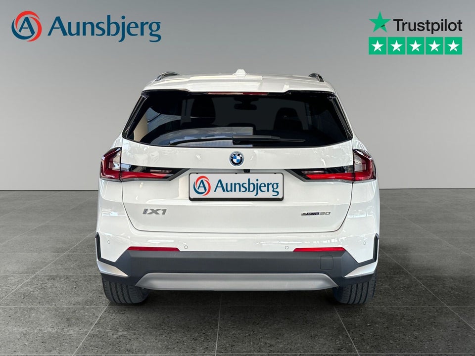 BMW iX1 eDrive20 5d