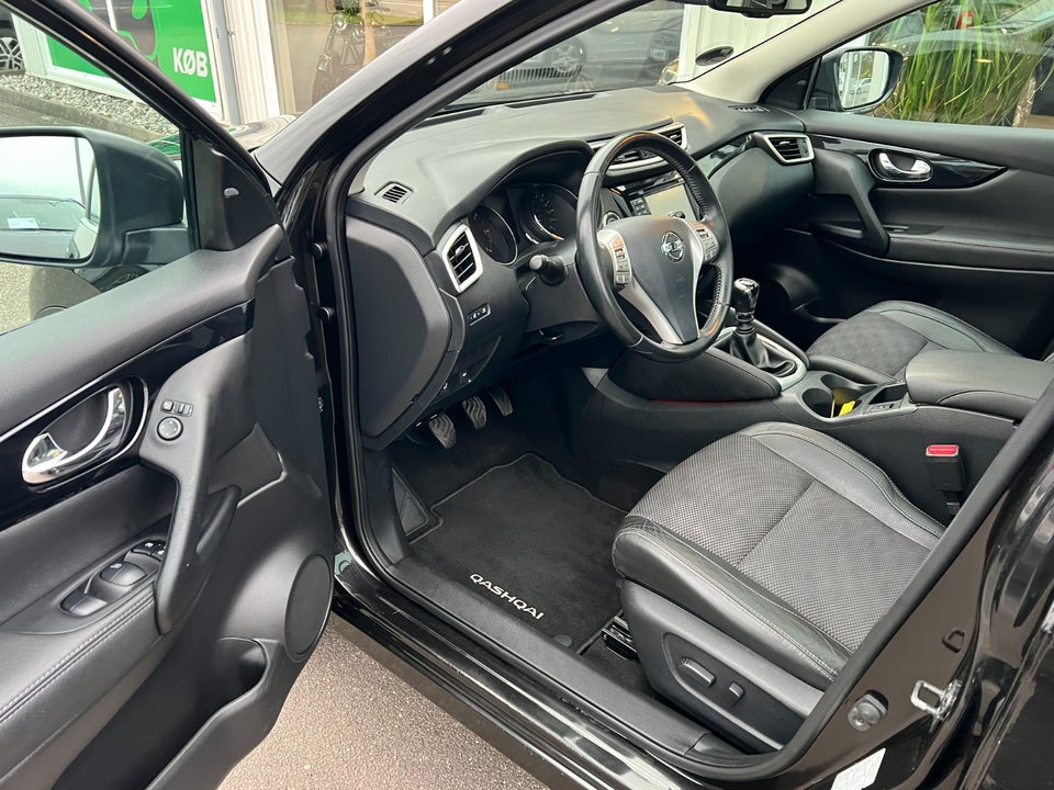 Nissan Qashqai 1,5 dCi 110 Tekna 5d