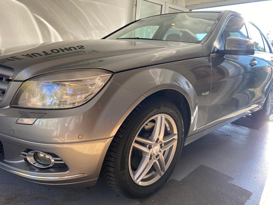 Mercedes C230 2,5 V6 Avantgarde aut. 4d
