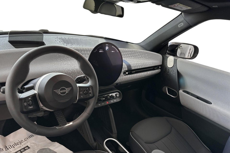 MINI Cooper SE Favoured Trim XL 3d