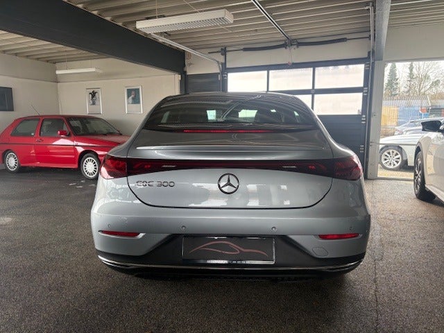 Mercedes EQE300 Electric Art 4d
