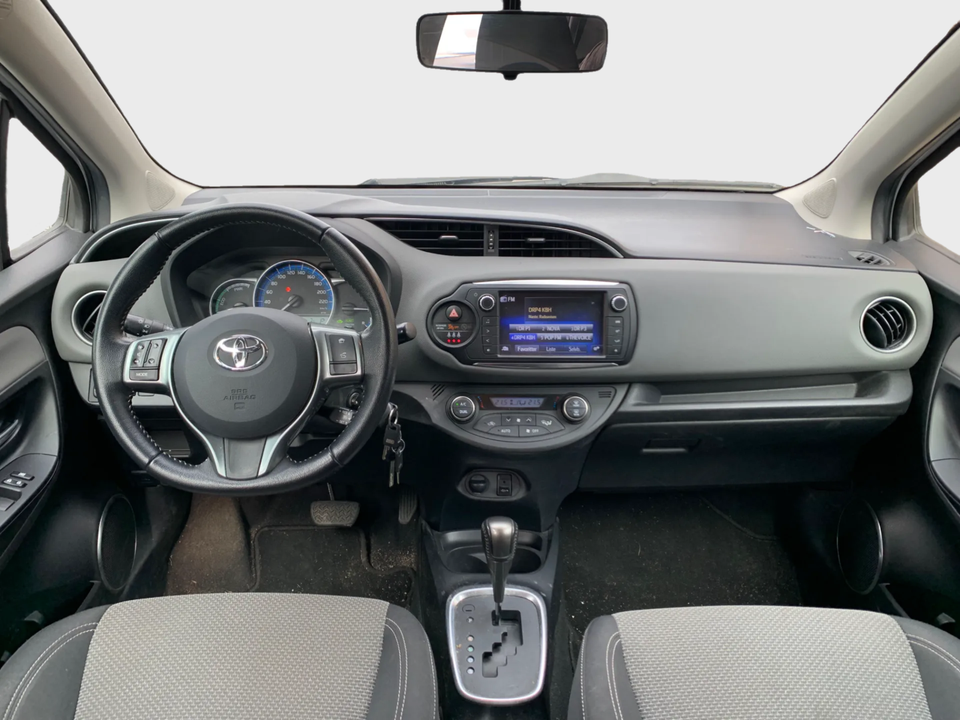 Toyota Yaris 1,5 Hybrid H1 e-CVT 5d