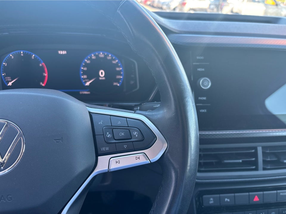 VW T-Cross 1,0 TSi 110 Life Team 5d