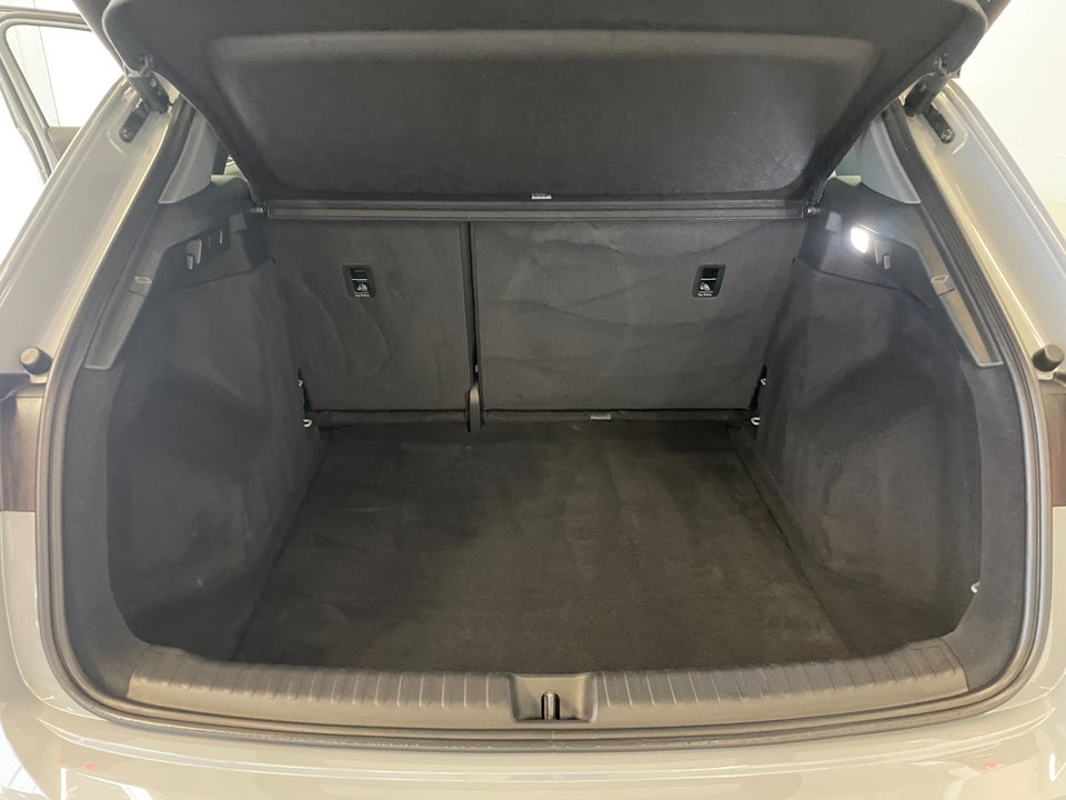 Audi Q4 e-tron 45 Progress quattro 5d