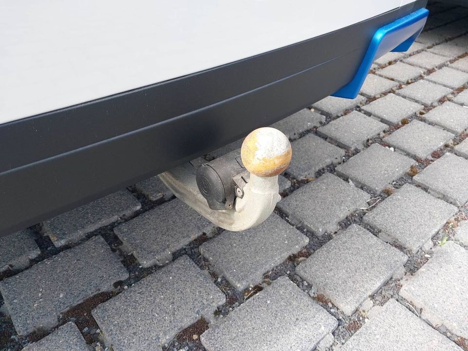 BMW iX3 Charged 5d