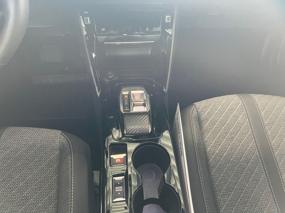 Peugeot e-2008 50 Allure 5d