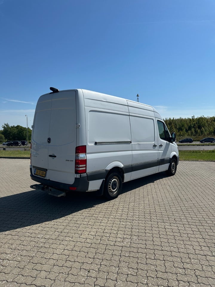 Mercedes Sprinter 316 2,2 CDi R2 Kassevogn 5d