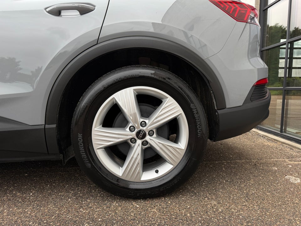 Audi Q4 e-tron 45 Attitude 5d
