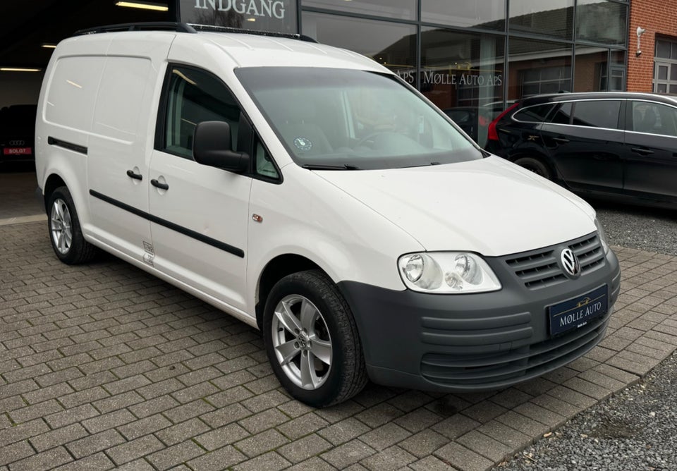 VW Caddy Maxi 2,0 TDi 140 Van 4d