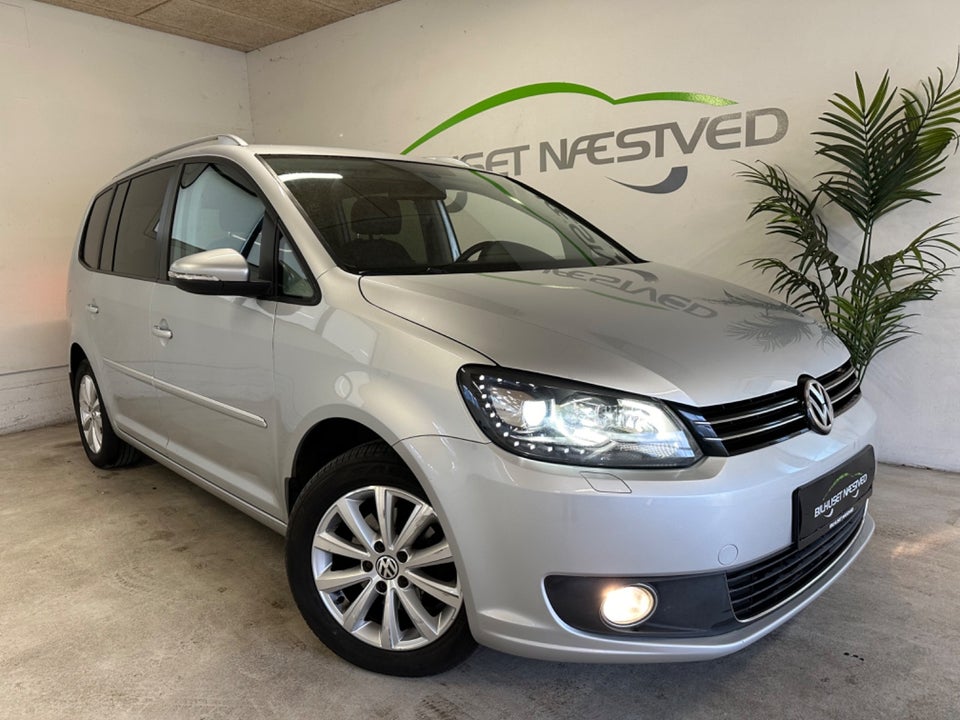 VW Touran 1,6 TDi 105 Highline DSG BMT 5d