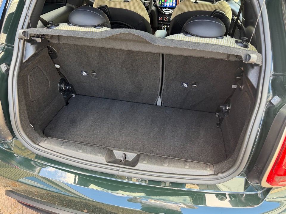 MINI Cooper SE Resolute Edition 3d