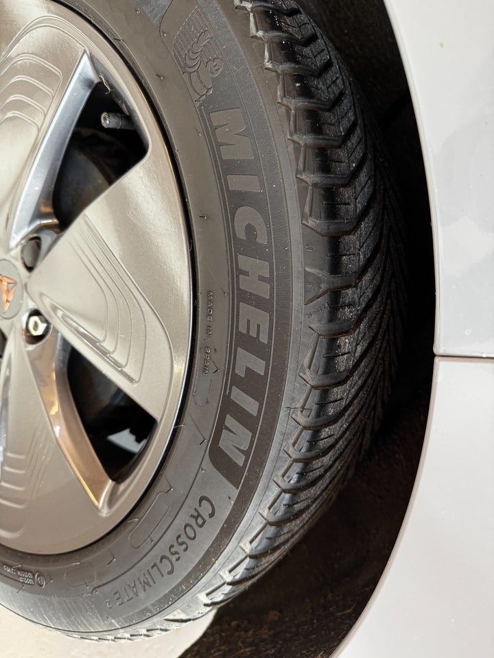 Cupra Born 58 High 5d