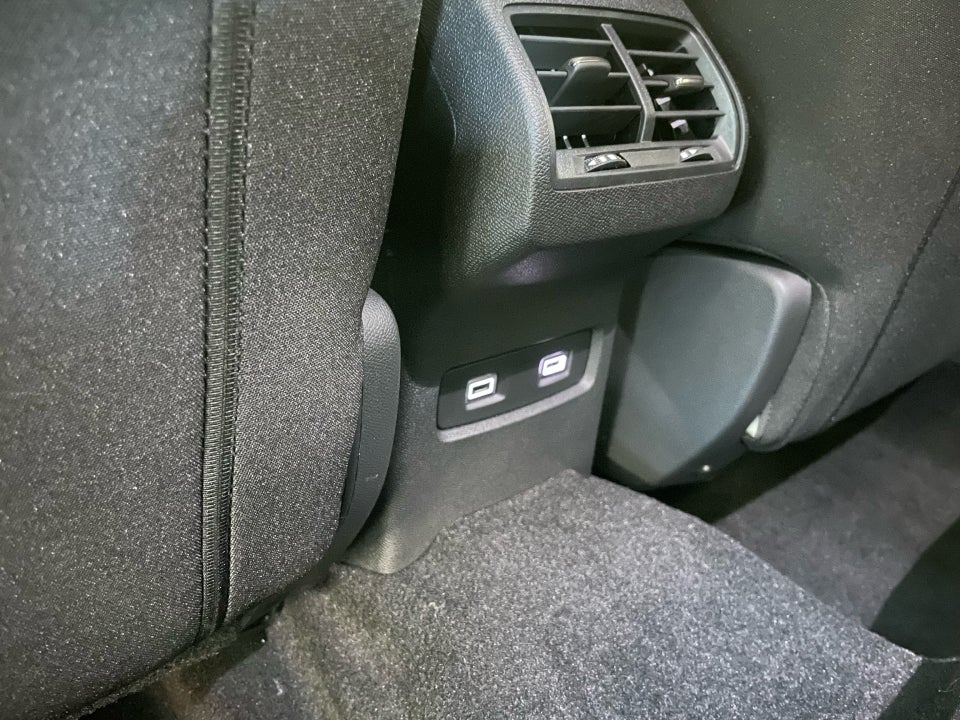 Citroën ë-C4 50 Shine 5d