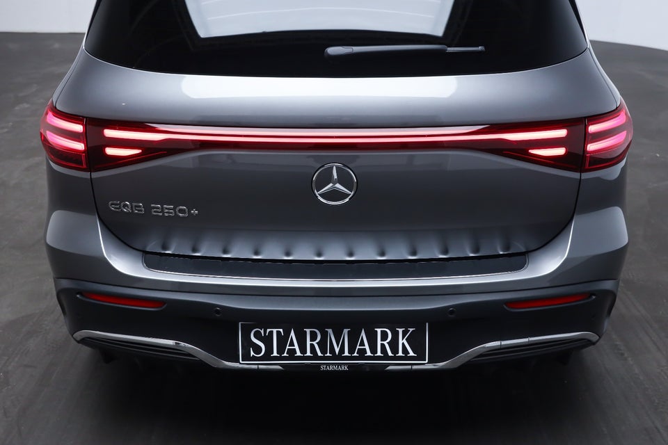 Mercedes EQB250+ AMG Premium 5d