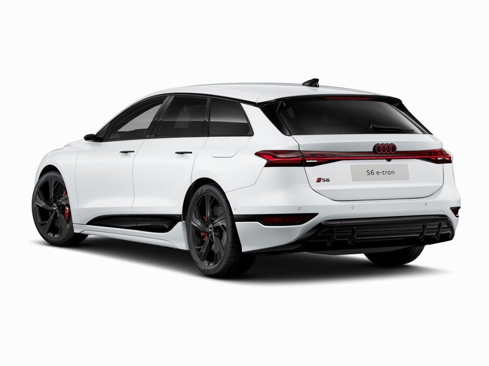 Audi S6 e-tron Avant quattro 5d