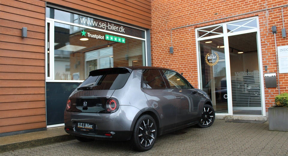 Honda e Advance 5d