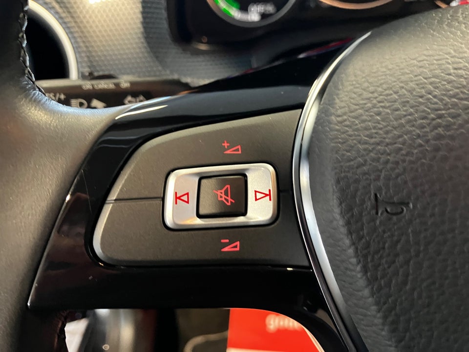 VW e-Up! Move Up! 5d