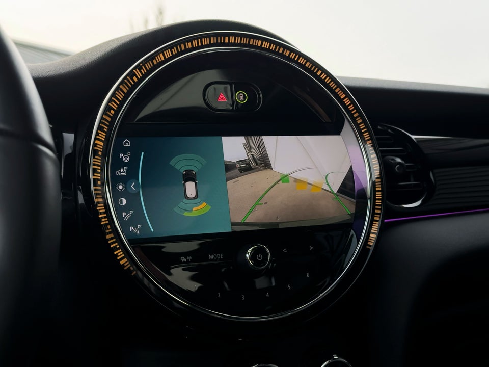 MINI Cooper SE Classic Trim 3d