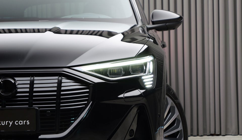 Audi e-tron 50 S-line quattro 5d