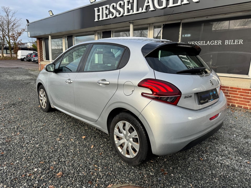 Peugeot 208 1,6 BlueHDi 100 Active 5d