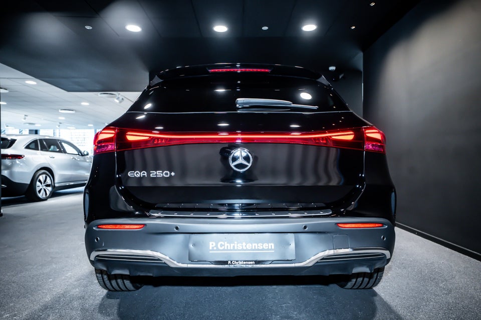 Mercedes EQA250+ AMG Premium 5d