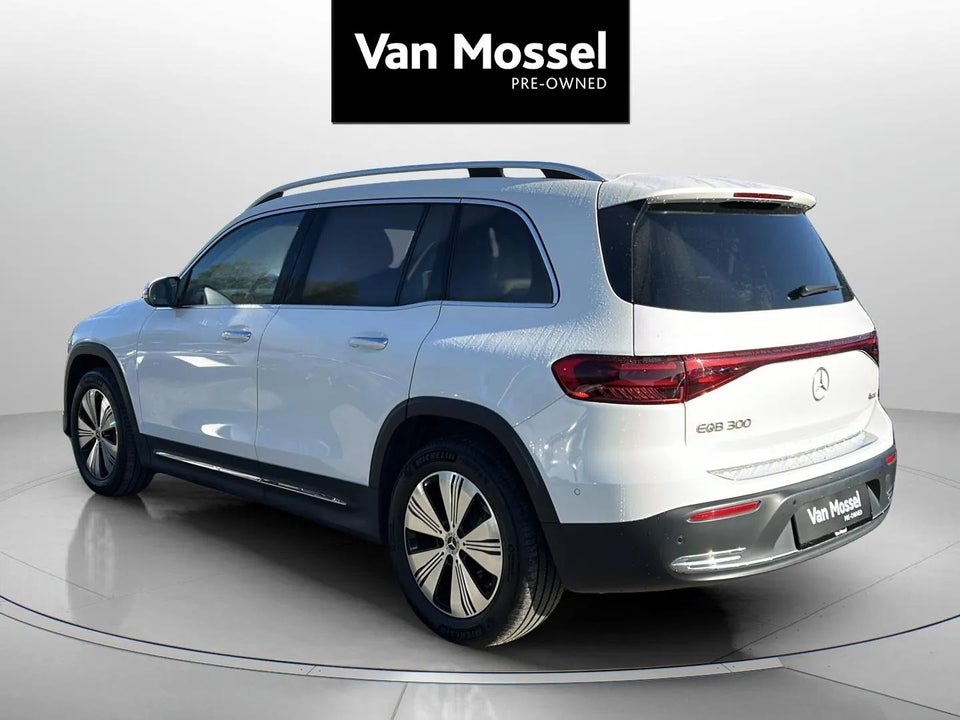 Mercedes EQB300 Progressive 4Matic 5d