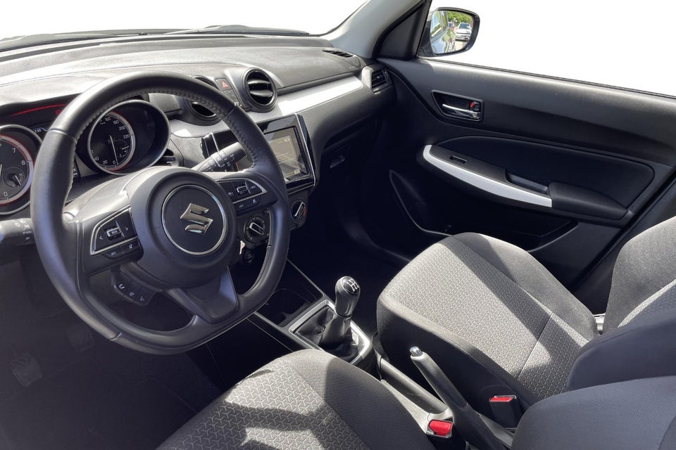 Suzuki Swift 1,2 Dualjet mHybrid Action 5d