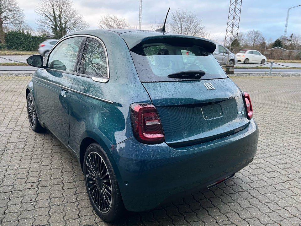 Fiat 500e la Prima Sky 3d