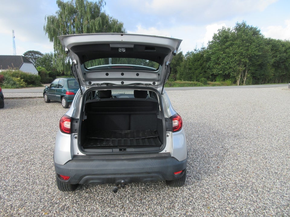 Renault Captur 1,2 TCe 120 Expression 5d