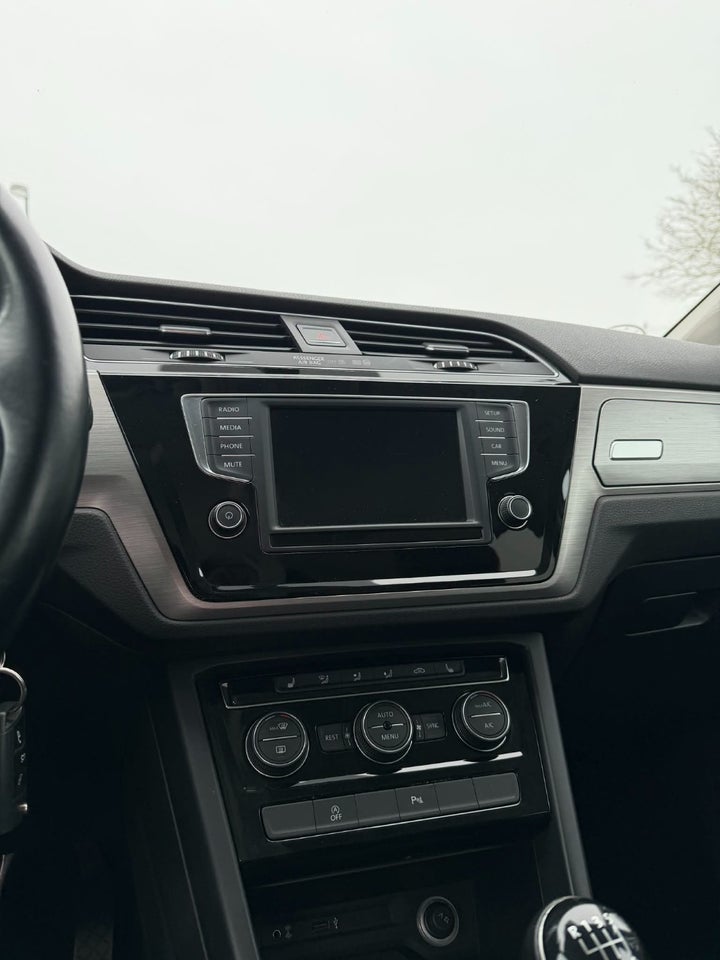 VW Touran 1,2 TSi 110 Comfortline 7prs 5d