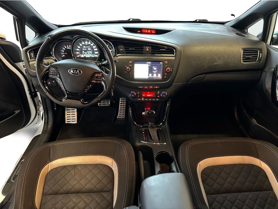 Kia Ceed 1,6 CRDi 136 GT-Line DCT 5d