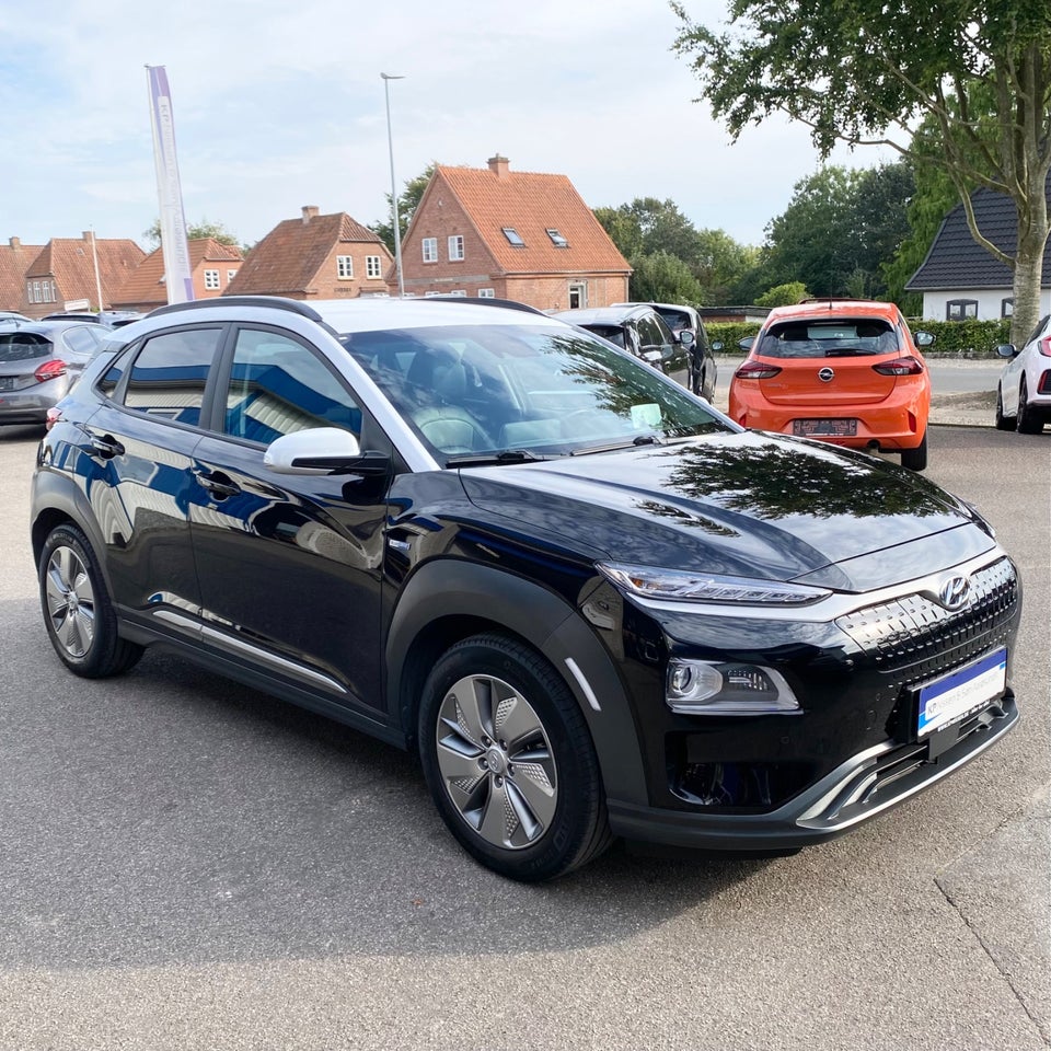 Hyundai Kona 64 EV Premium 5d