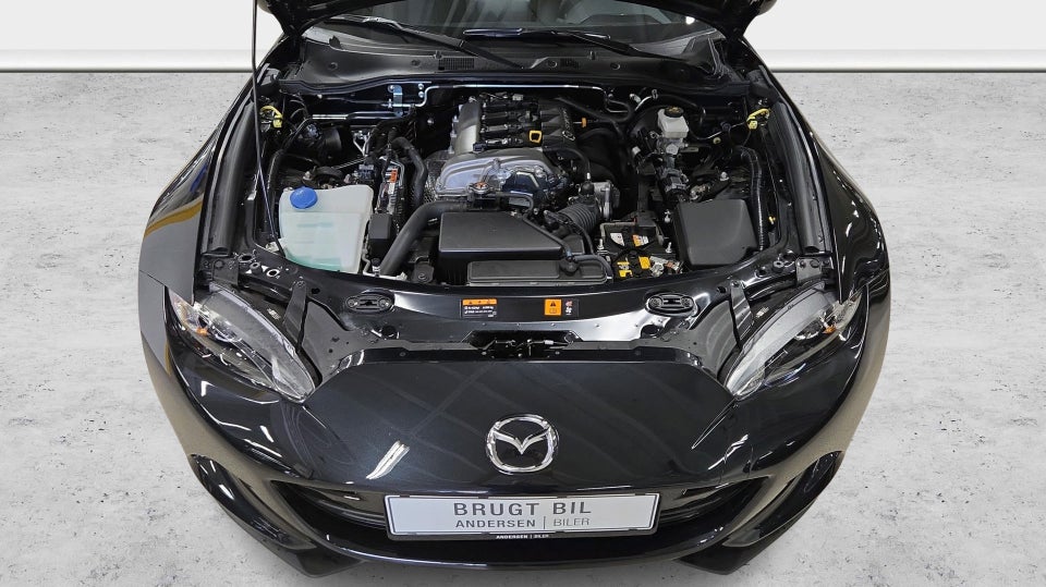 Mazda MX-5 2,0 SkyActiv-G 184 Roadster Exclusive-Line 2d