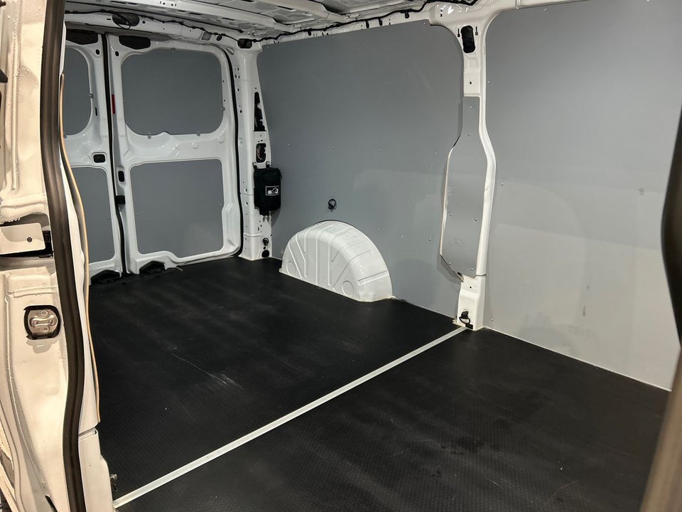 Ford Transit Custom 320L 2,0 EcoBlue Trend aut.