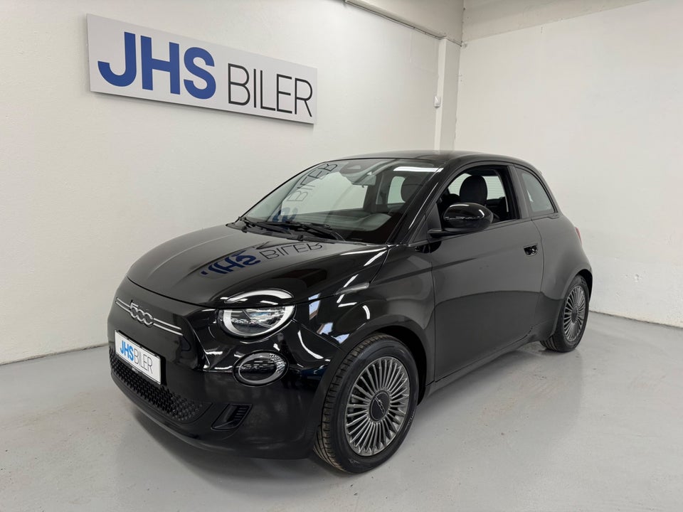 Fiat 500e 42 Icon 3d