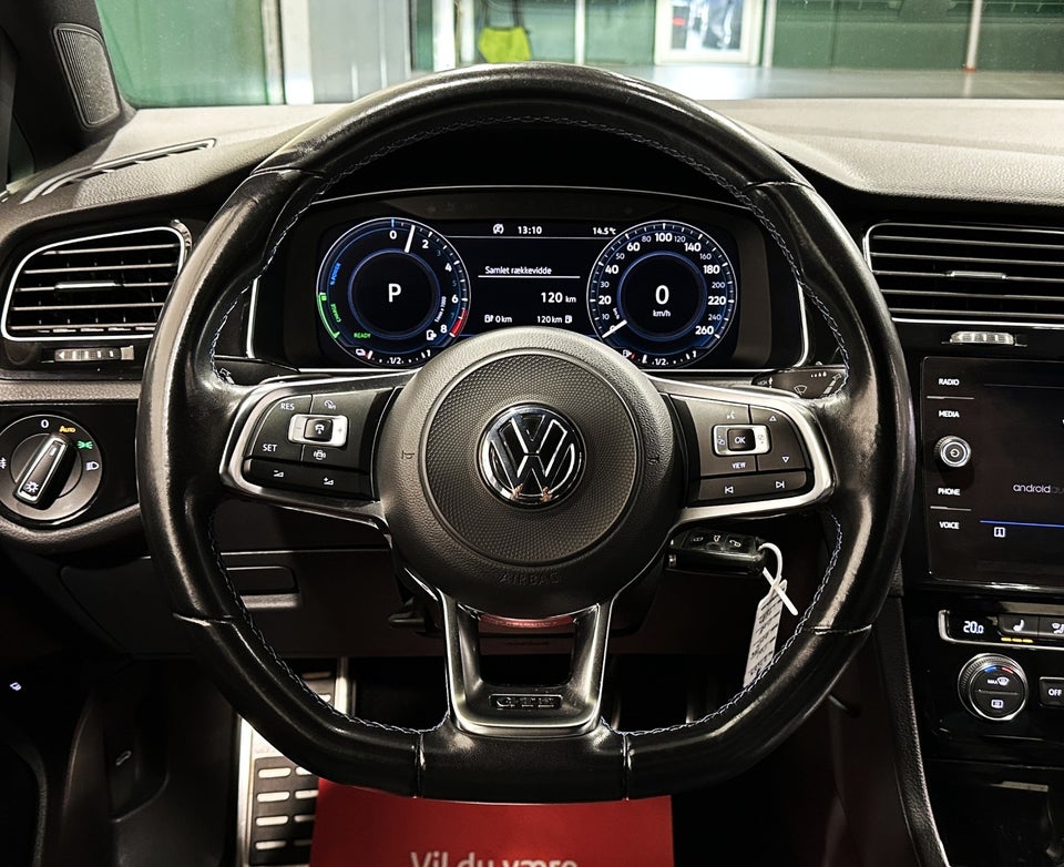 VW Golf VII 1,4 GTE DSG 5d
