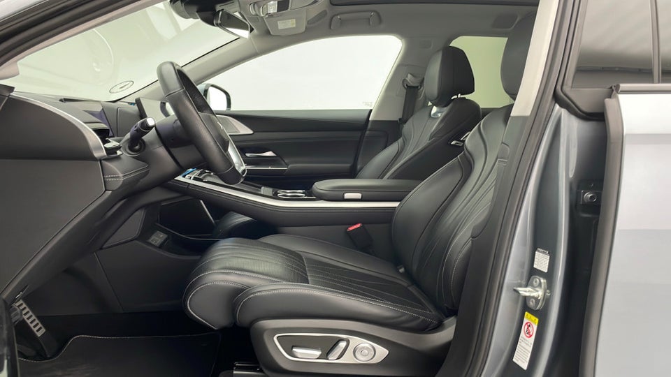 Xpeng G9 Performance 5d